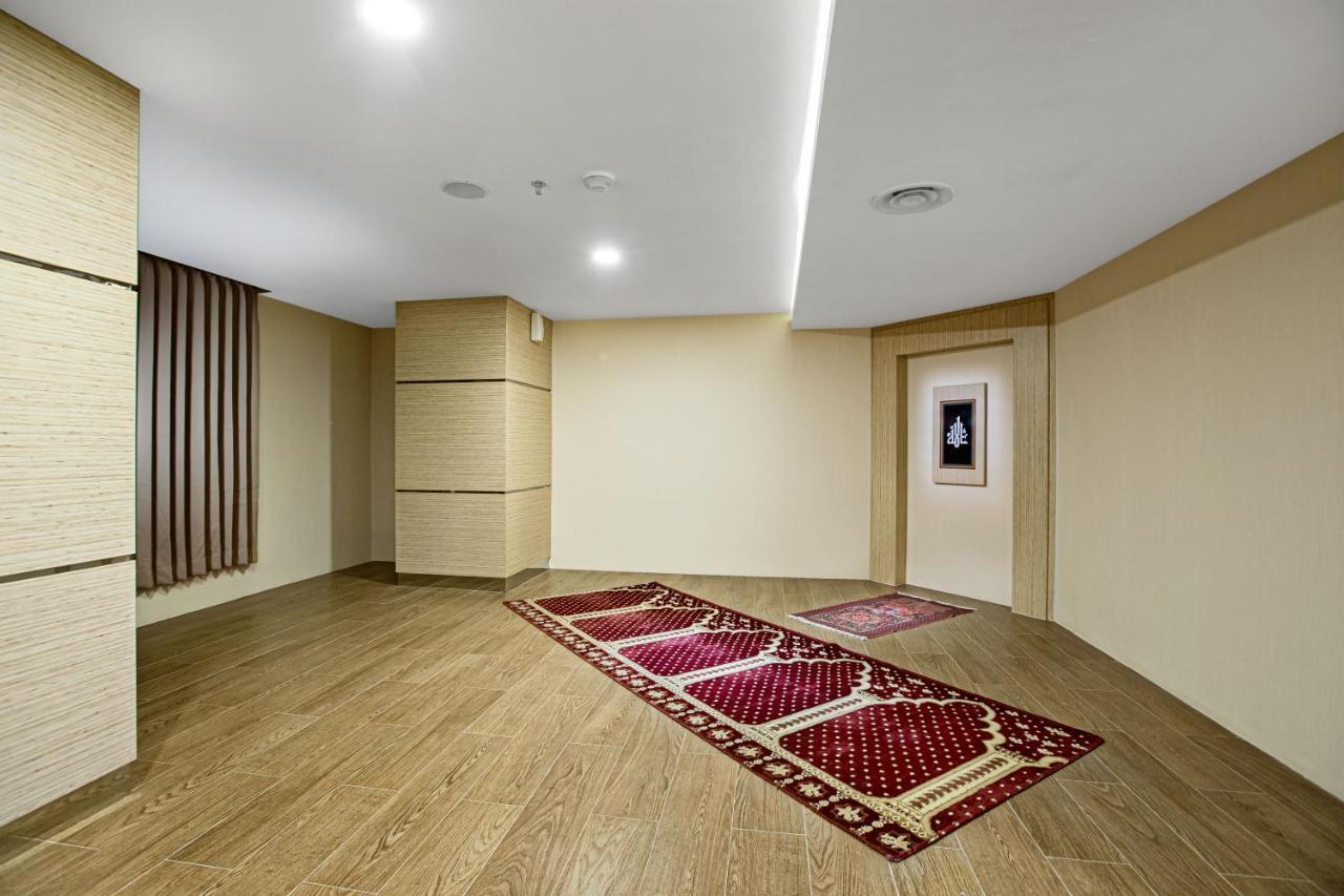 Quest Hotel Darmo - Surabaya By Aston Buitenkant foto