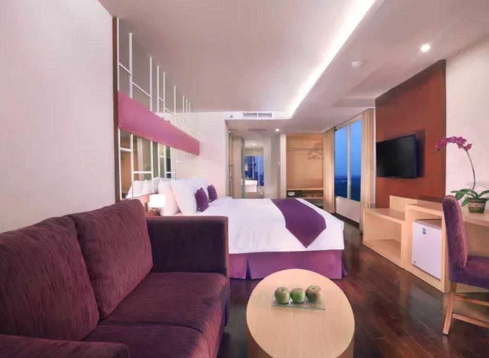Quest Hotel Darmo - Surabaya By Aston Buitenkant foto